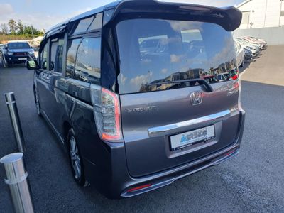 2015 Honda Stepwagon