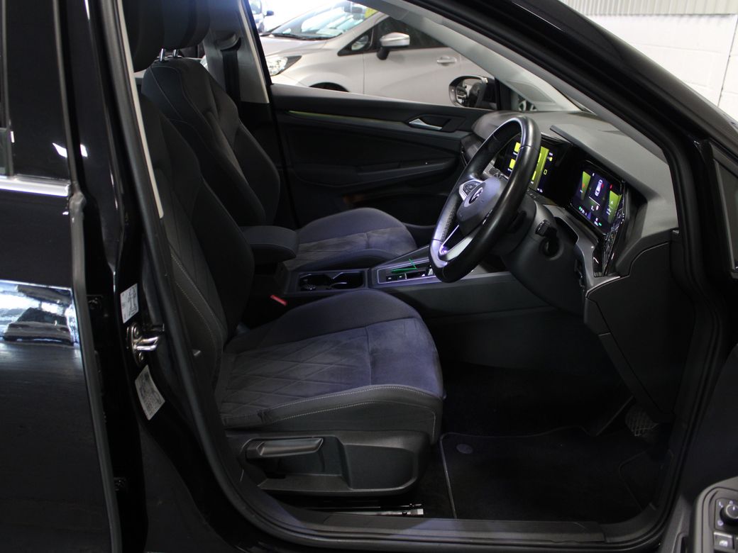 2022 Volkswagen Golf