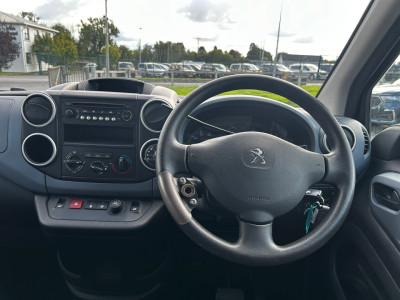 2015 Peugeot Partner Tepee