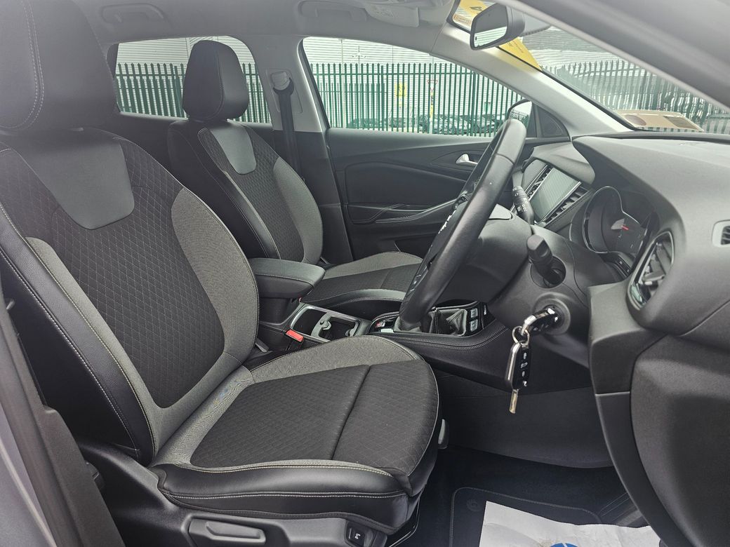 2021 Opel Grandland X