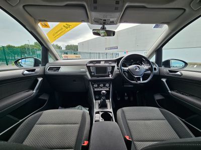 2016 Volkswagen Touran