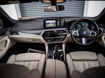 2022 BMW 5 Series
