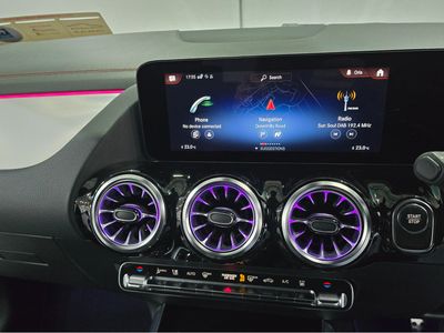 2022 Mercedes-Benz EQA