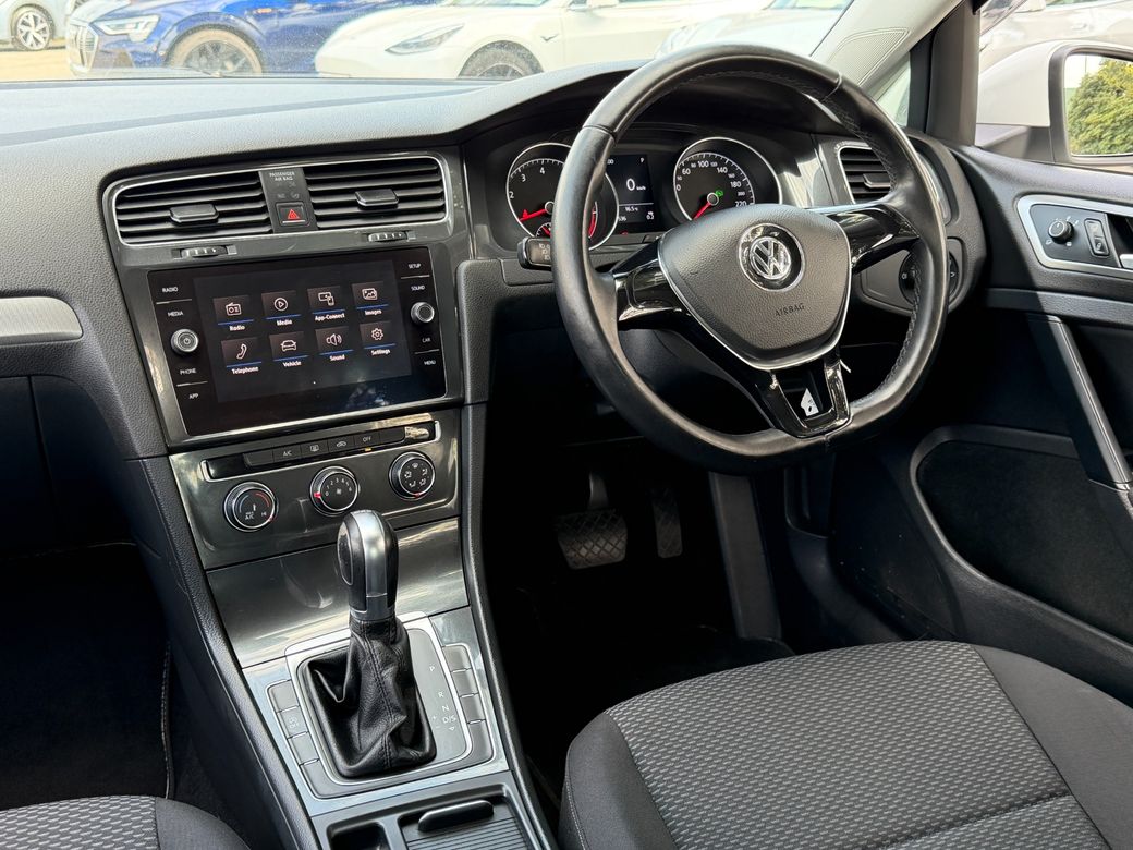 2018 Volkswagen Golf