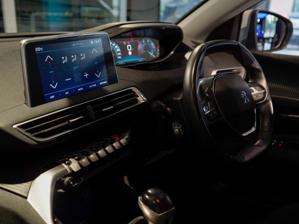 2018 Peugeot 3008