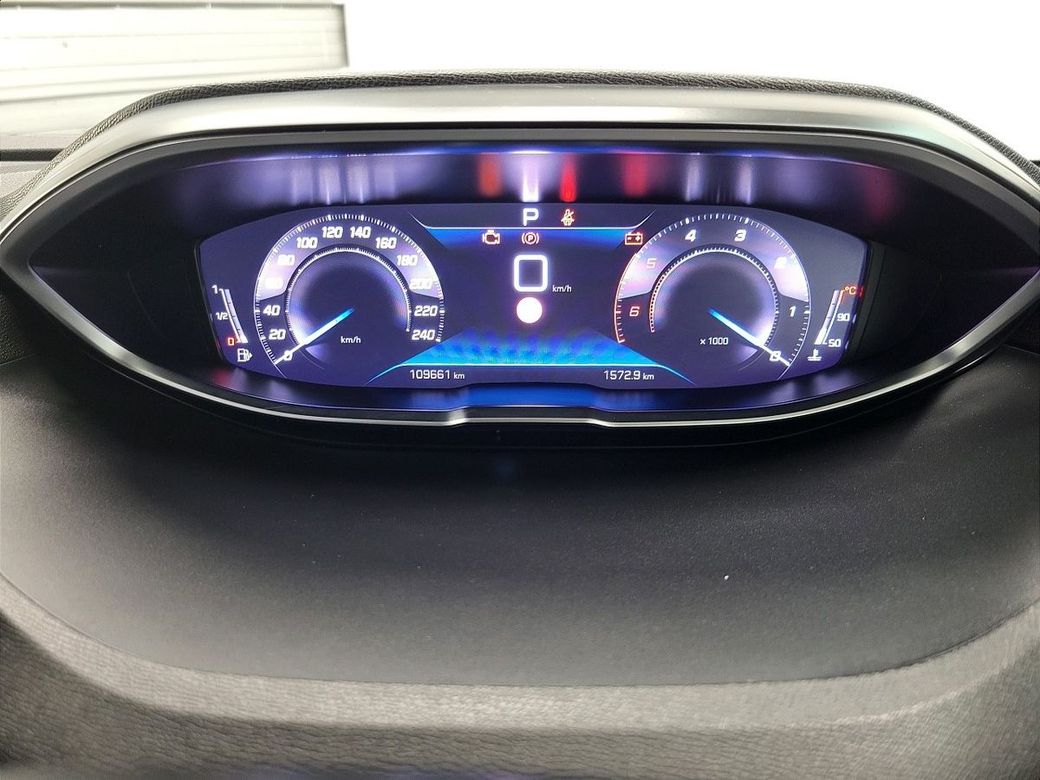 2023 Peugeot 5008