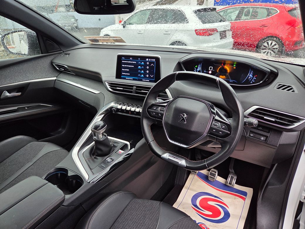 2018 Peugeot 5008