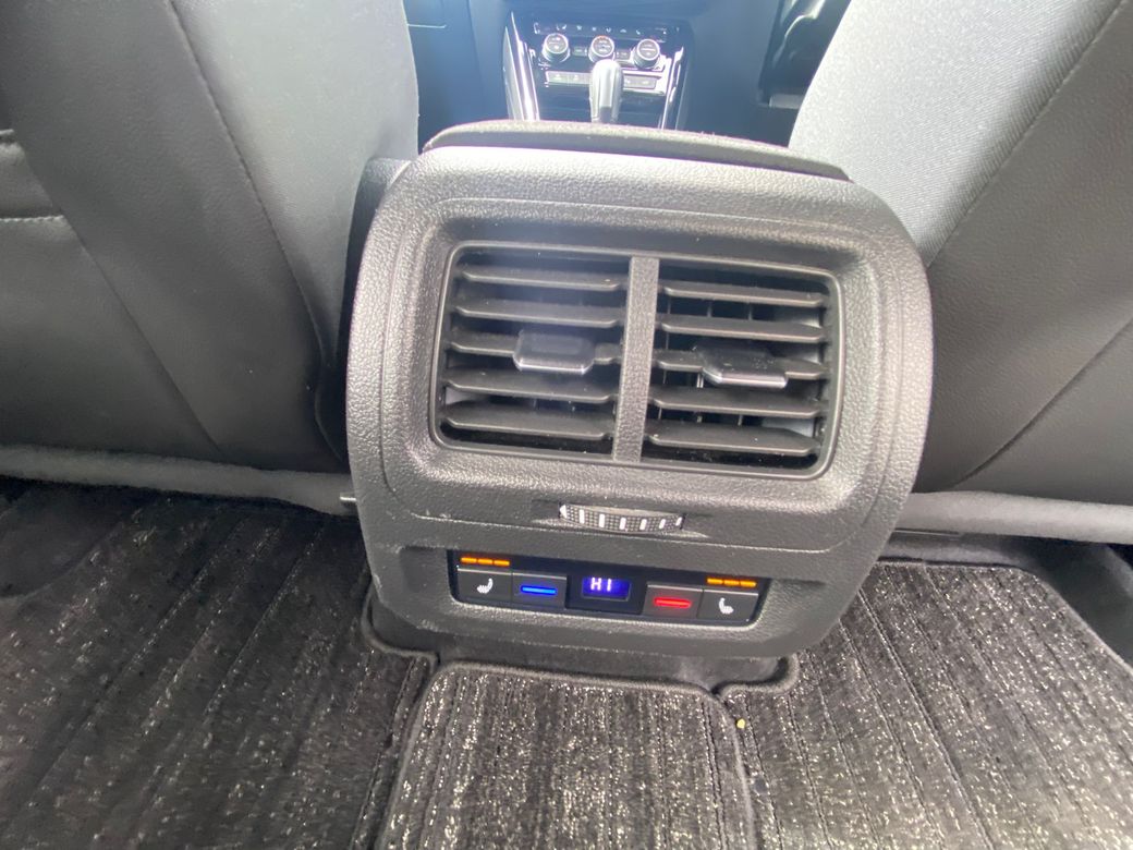 2021 Volkswagen Touran