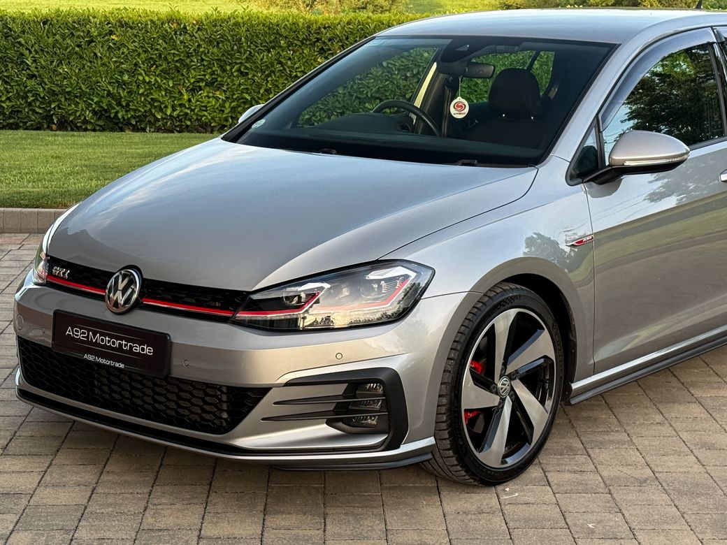2017 Volkswagen Golf