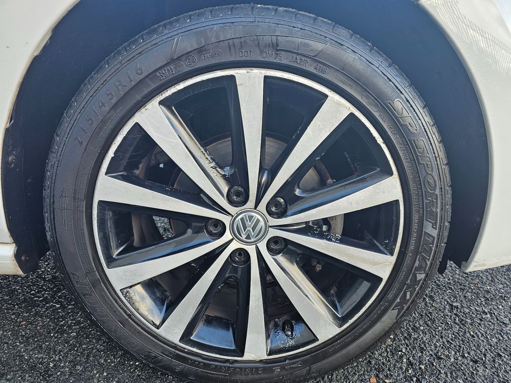 2015 Volkswagen Polo