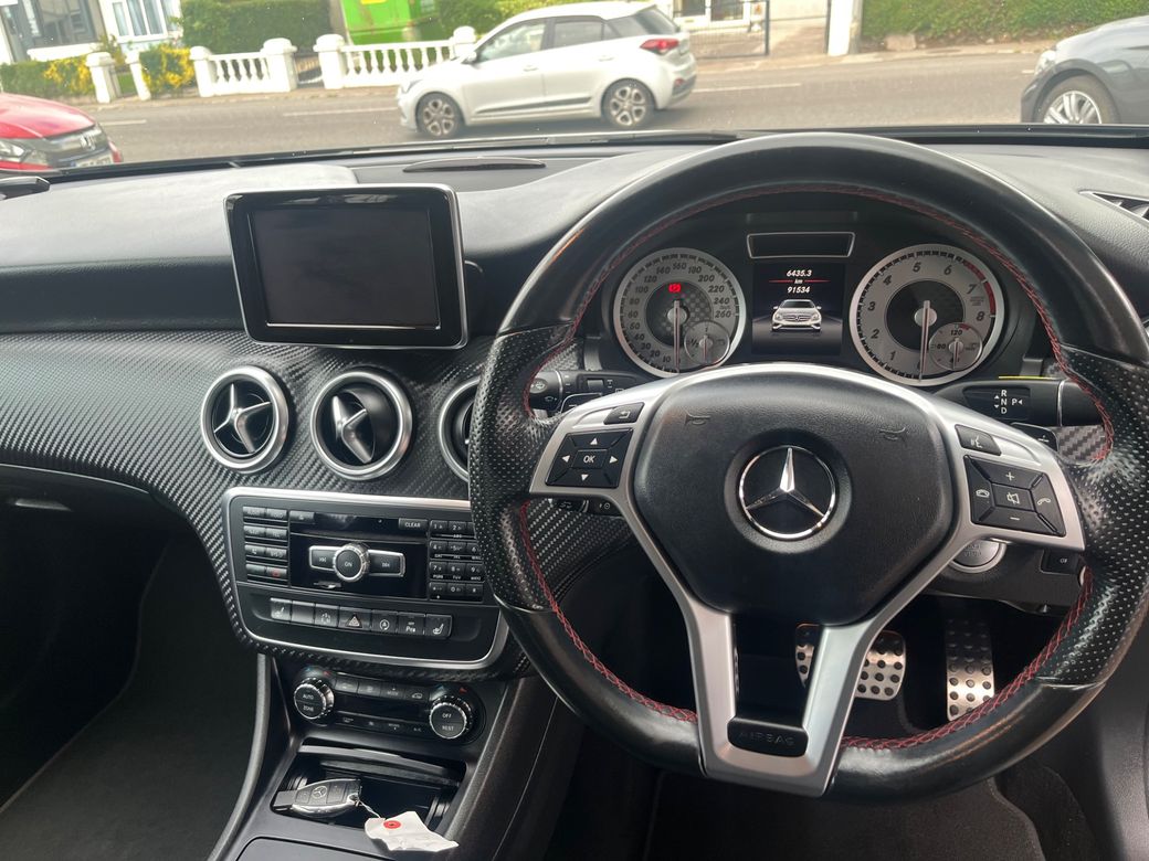 2015 Mercedes-Benz A 180