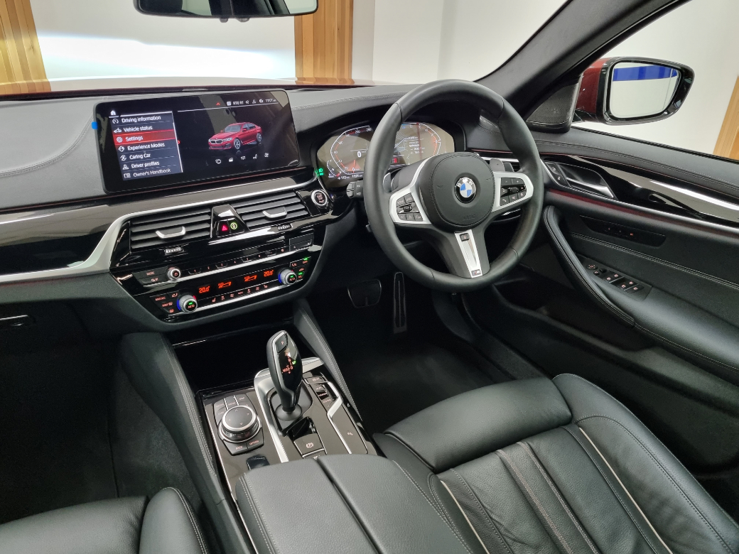2022 BMW 5 Series