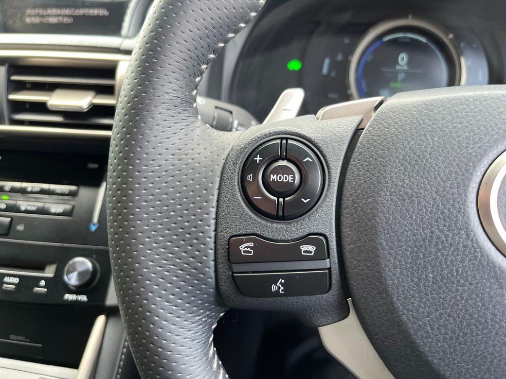 2013 Lexus IS 300h