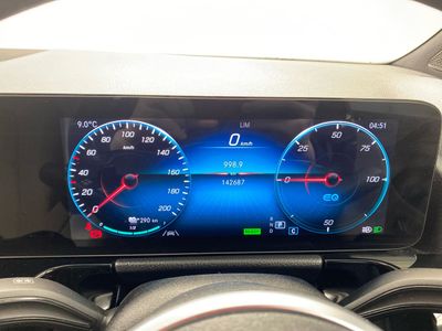 2021 Mercedes-Benz EQA