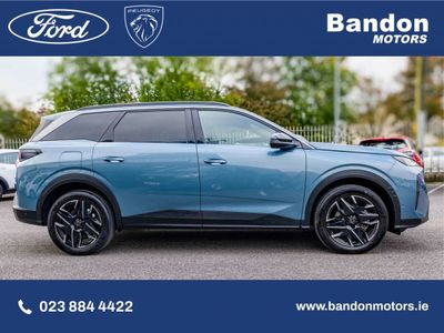 2025 Peugeot 5008
