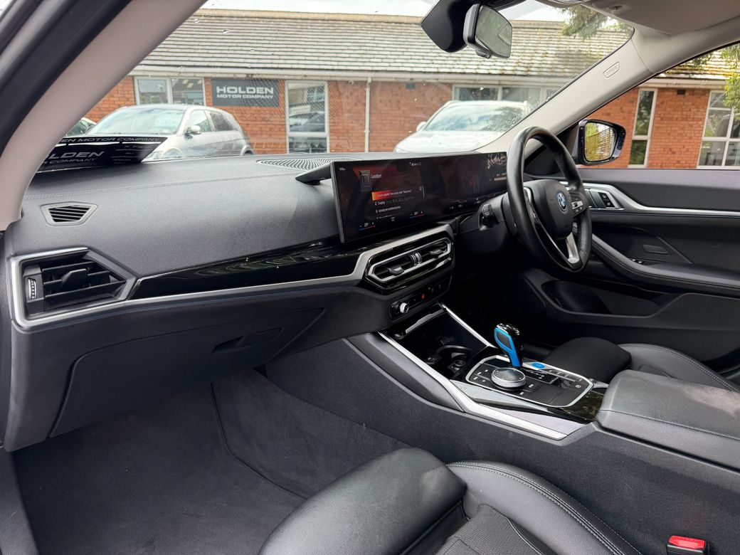 2022 BMW i4