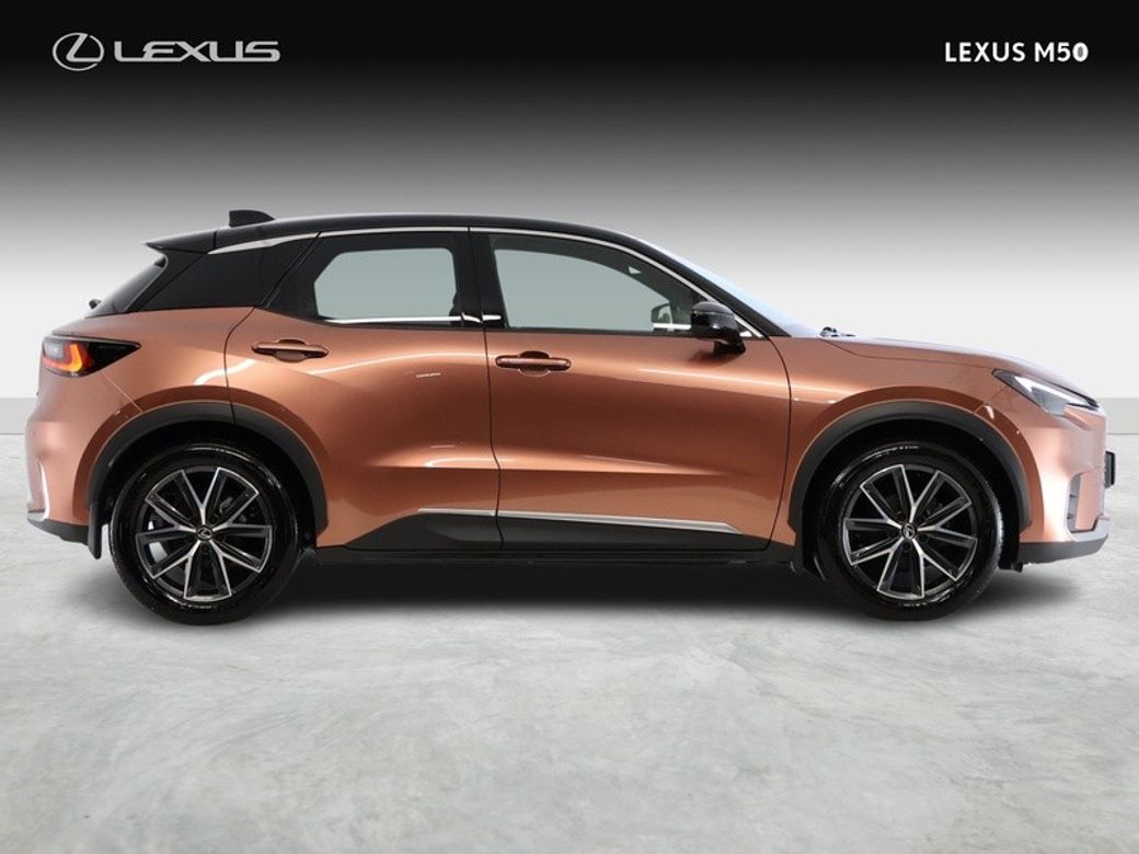 2025 Lexus LBX