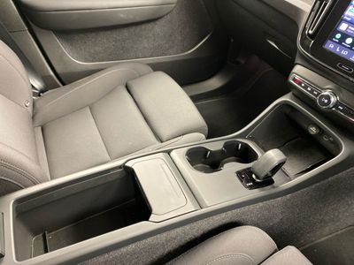 2026 Volvo EX40