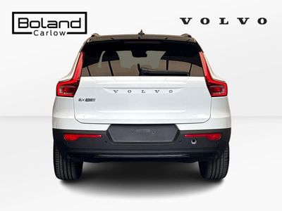 2026 Volvo EX40