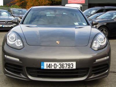 2014 Porsche Panamera