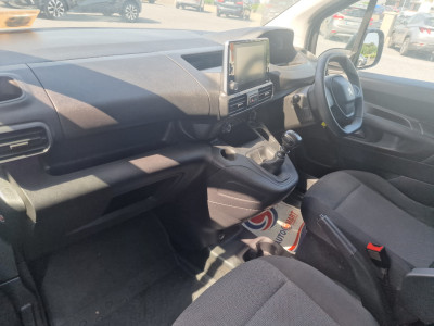 2022 Peugeot Partner