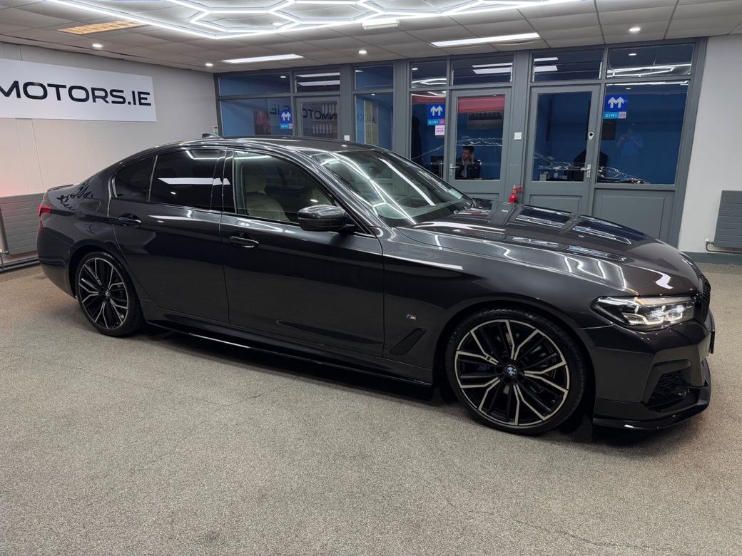 2021 BMW 5 Series