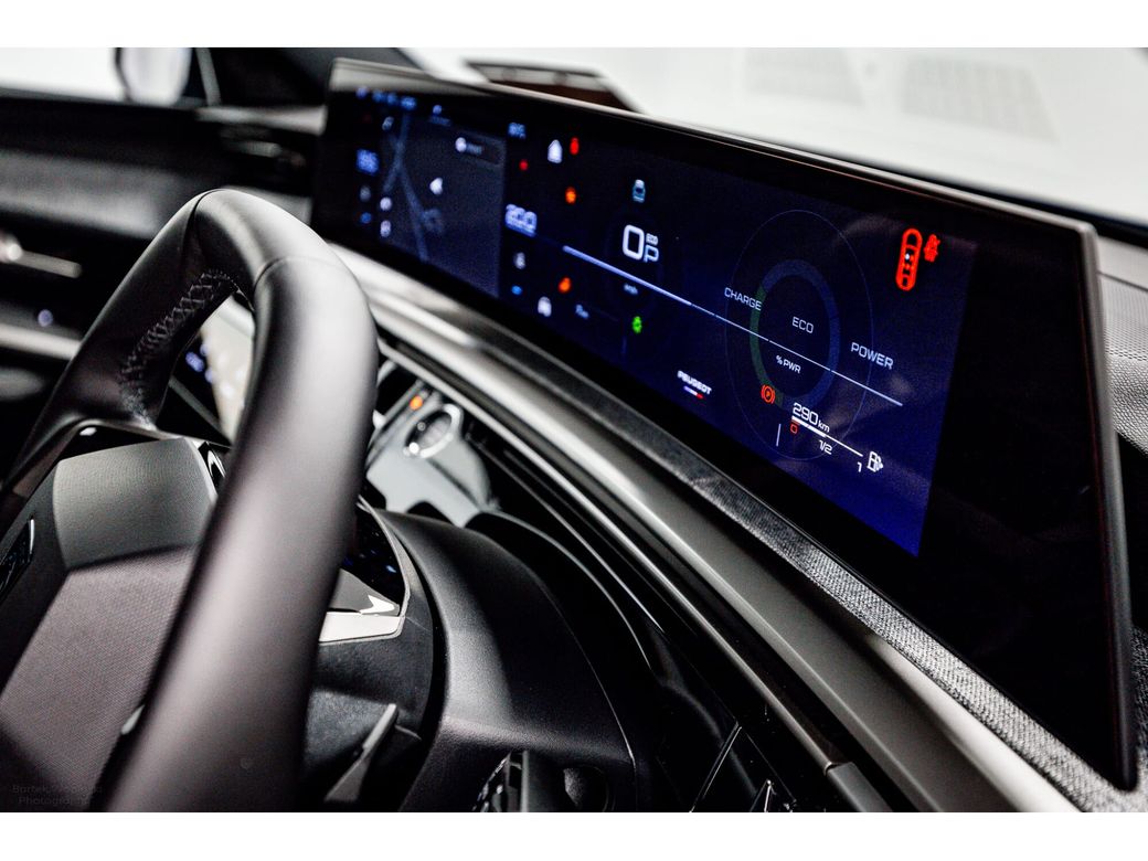 2025 Peugeot 3008