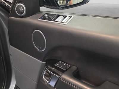 2020 Land Rover Range Rover Sport