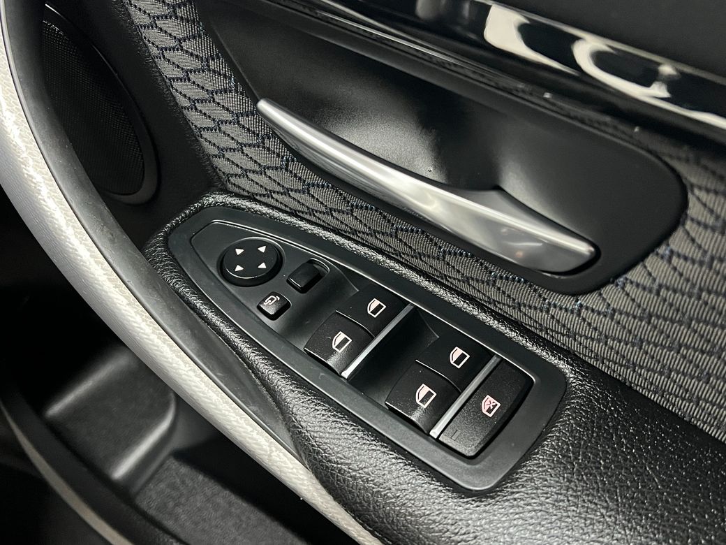 2018 BMW 3 Series