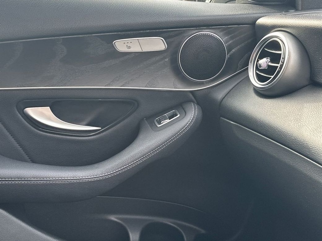 2020 Mercedes-Benz GLC Class