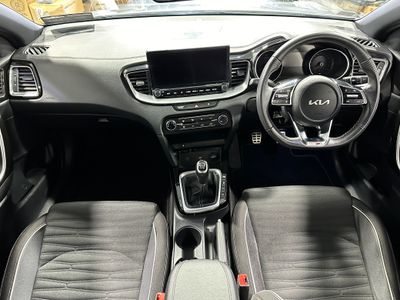 2023 Kia Ceed