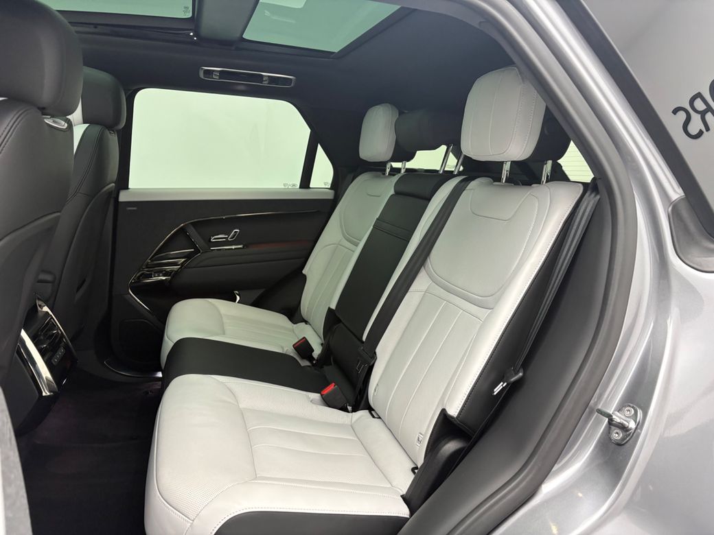 2024 Land Rover Range Rover Sport