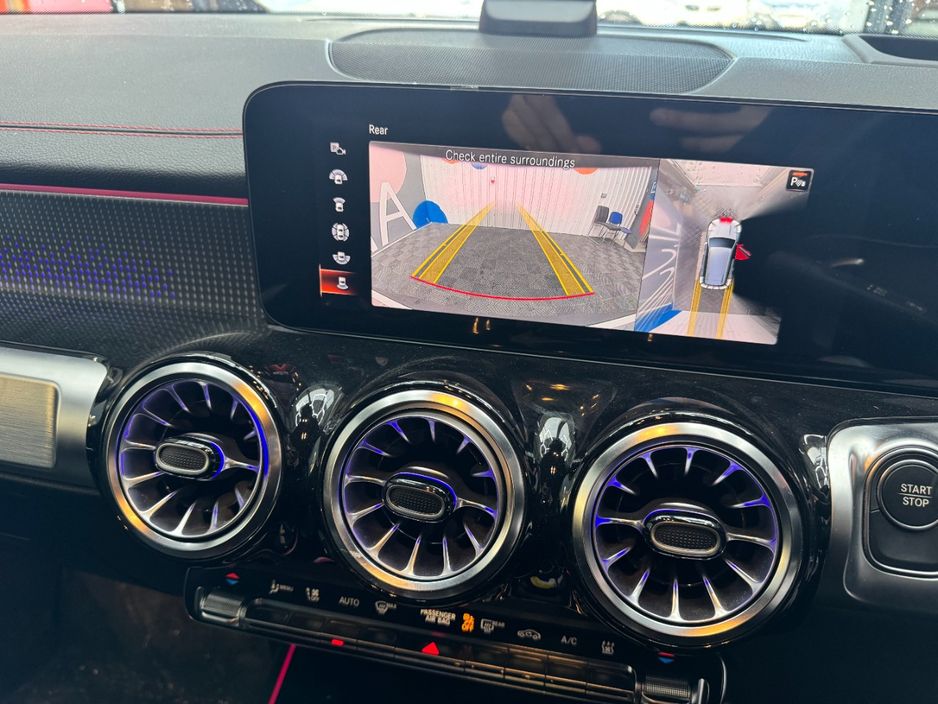 2023 Mercedes-Benz EQB