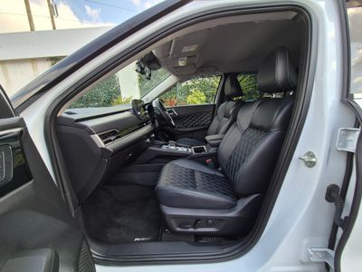 2023 Mitsubishi Outlander