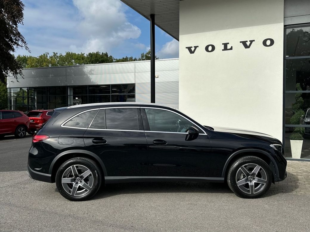 2023 Mercedes-Benz GLC Class