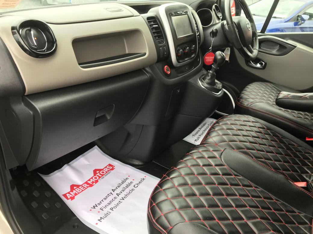 2018 Nissan NV300