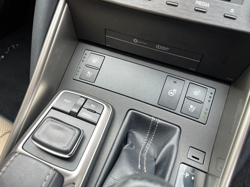 2019 Lexus IS 300h