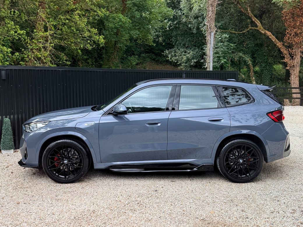 2023 BMW X1