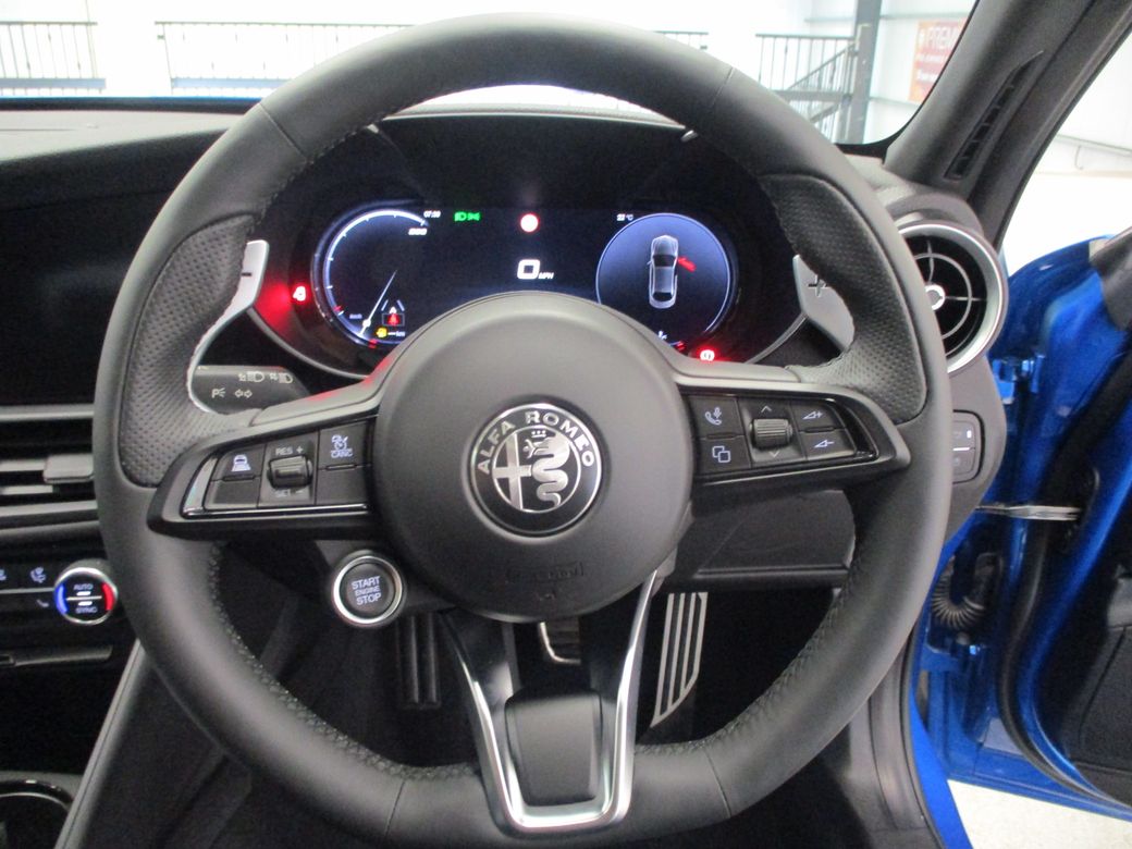 2025 Alfa Romeo Giulia