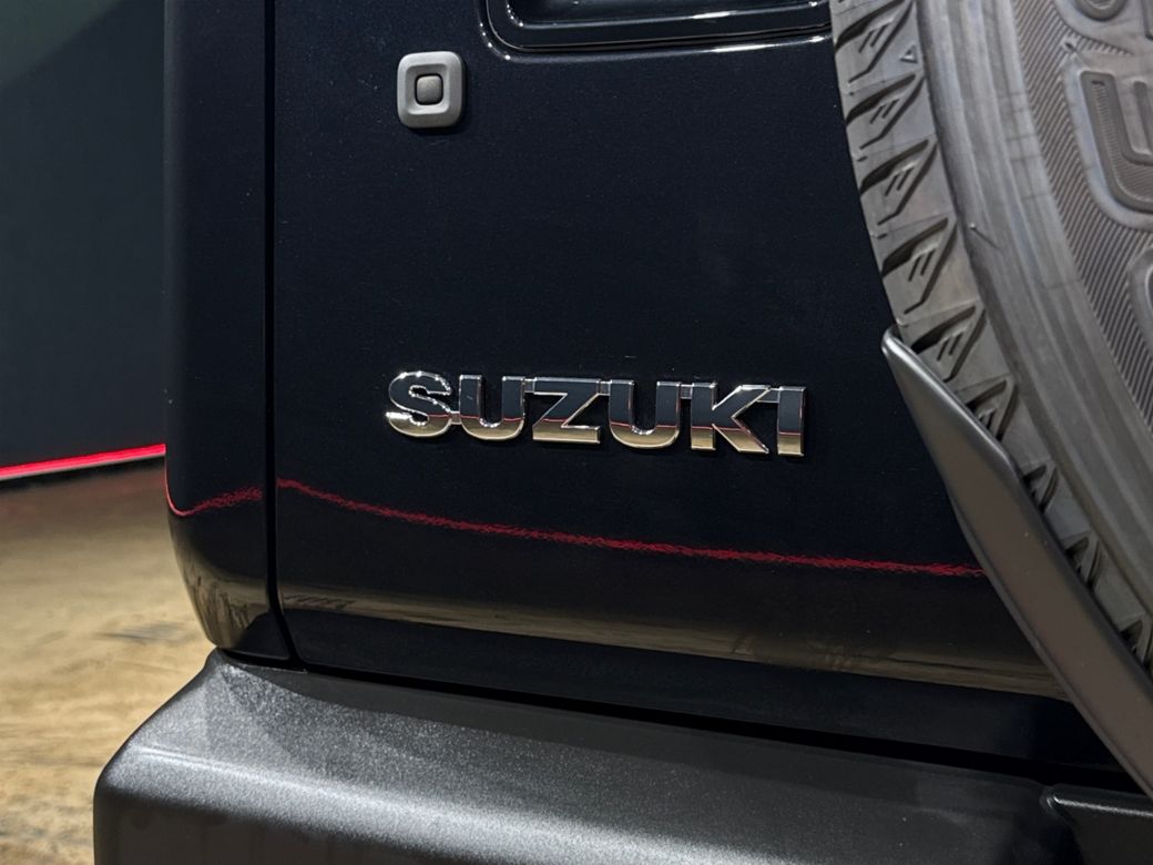 2025 Suzuki Jimny