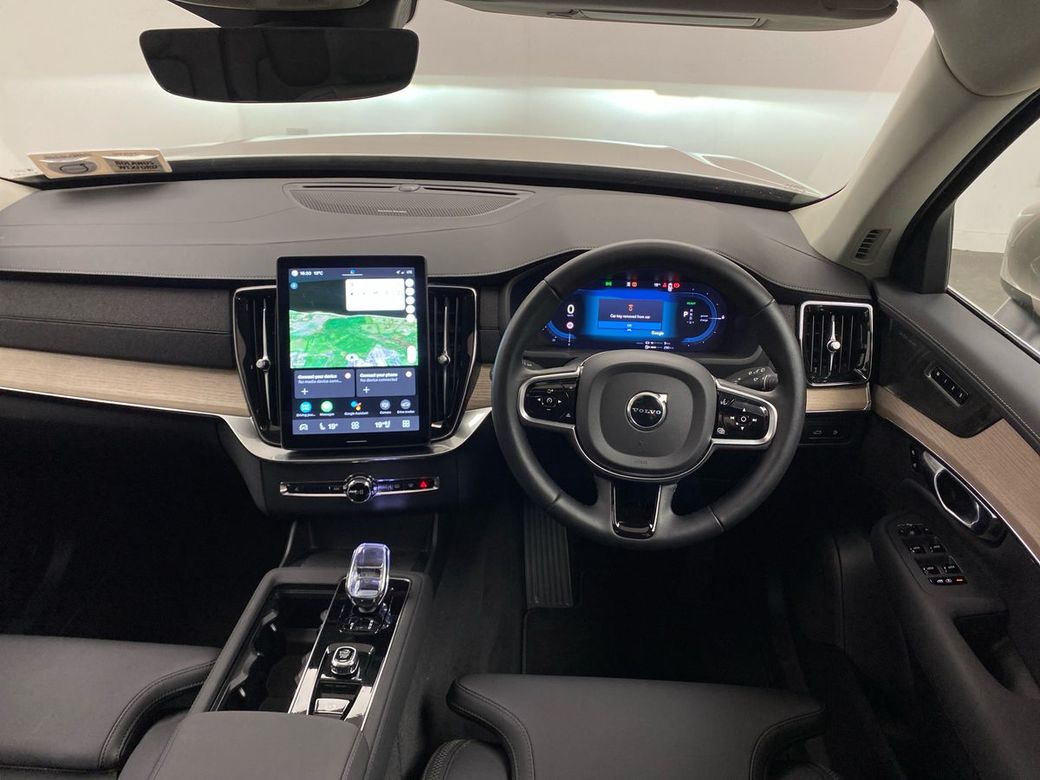 2025 Volvo XC90