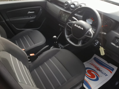 2023 Dacia Duster
