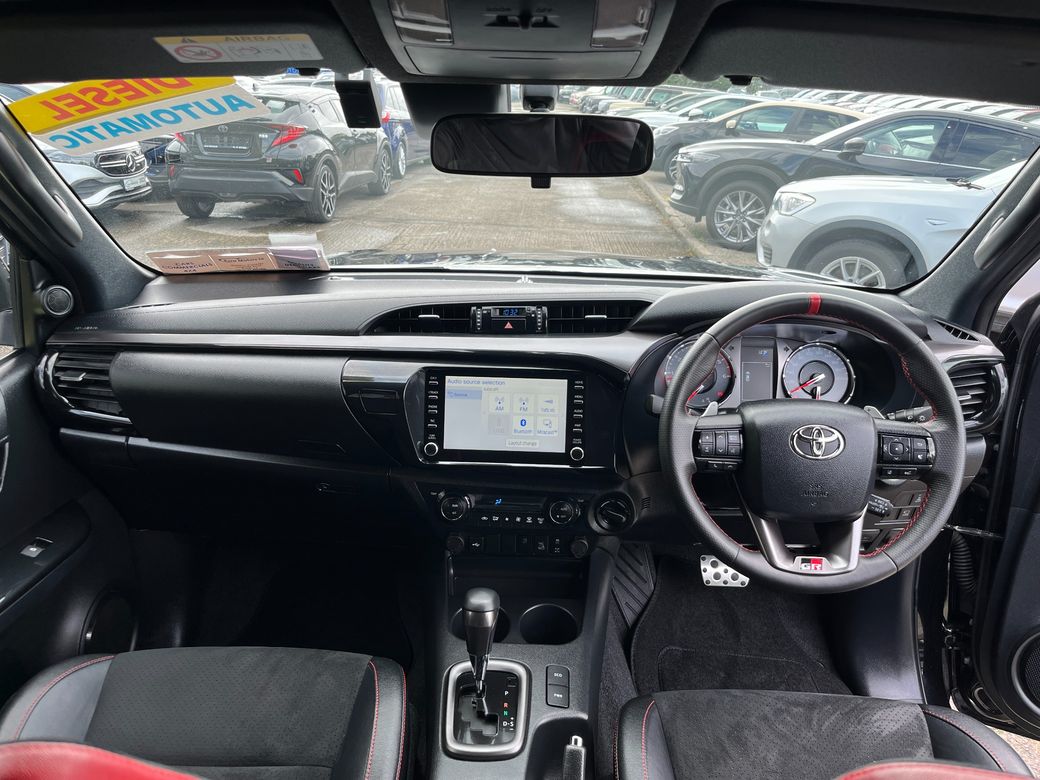 2024 Toyota Hilux