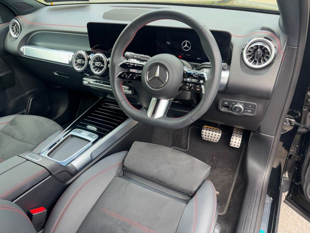2025 Mercedes-Benz EQB