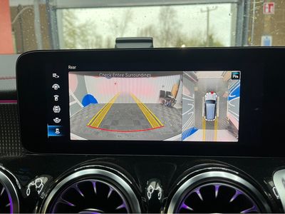 2023 Mercedes-Benz EQB