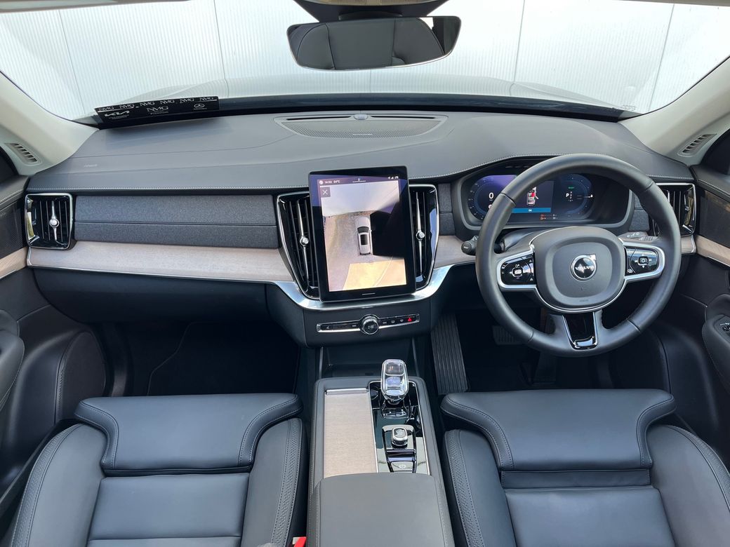 2025 Volvo XC90