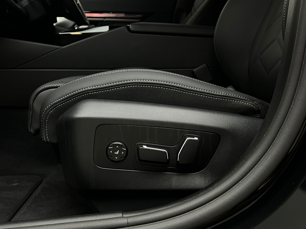 2025 BMW 5 Series