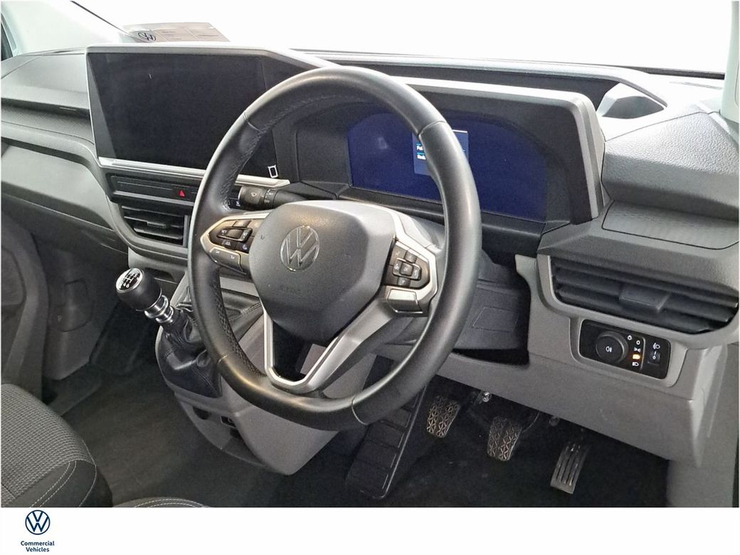 2025 Volkswagen Transporter