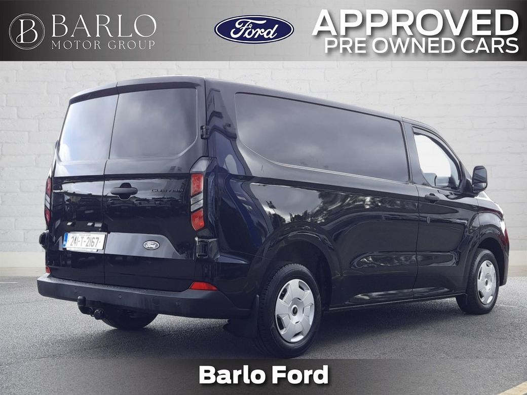 2024 Ford Transit Custom