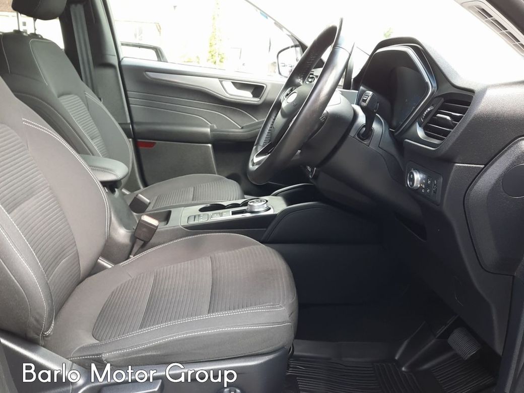 2023 Ford Kuga